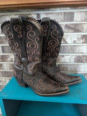 Women's Ariat Brown Distressed Cowboy Boot Size 8.5
